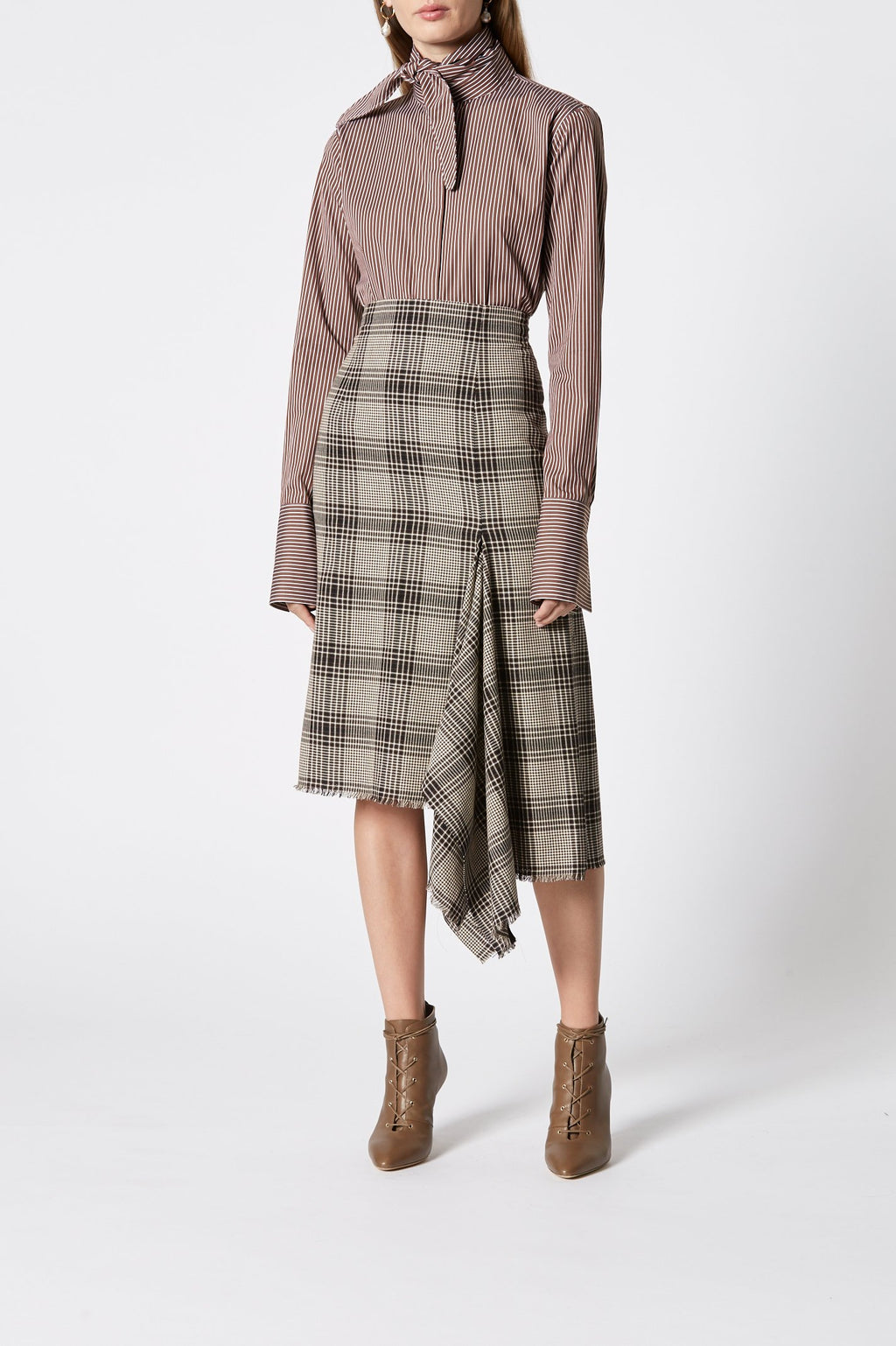 PLAID DRAPED HEM SKIRT