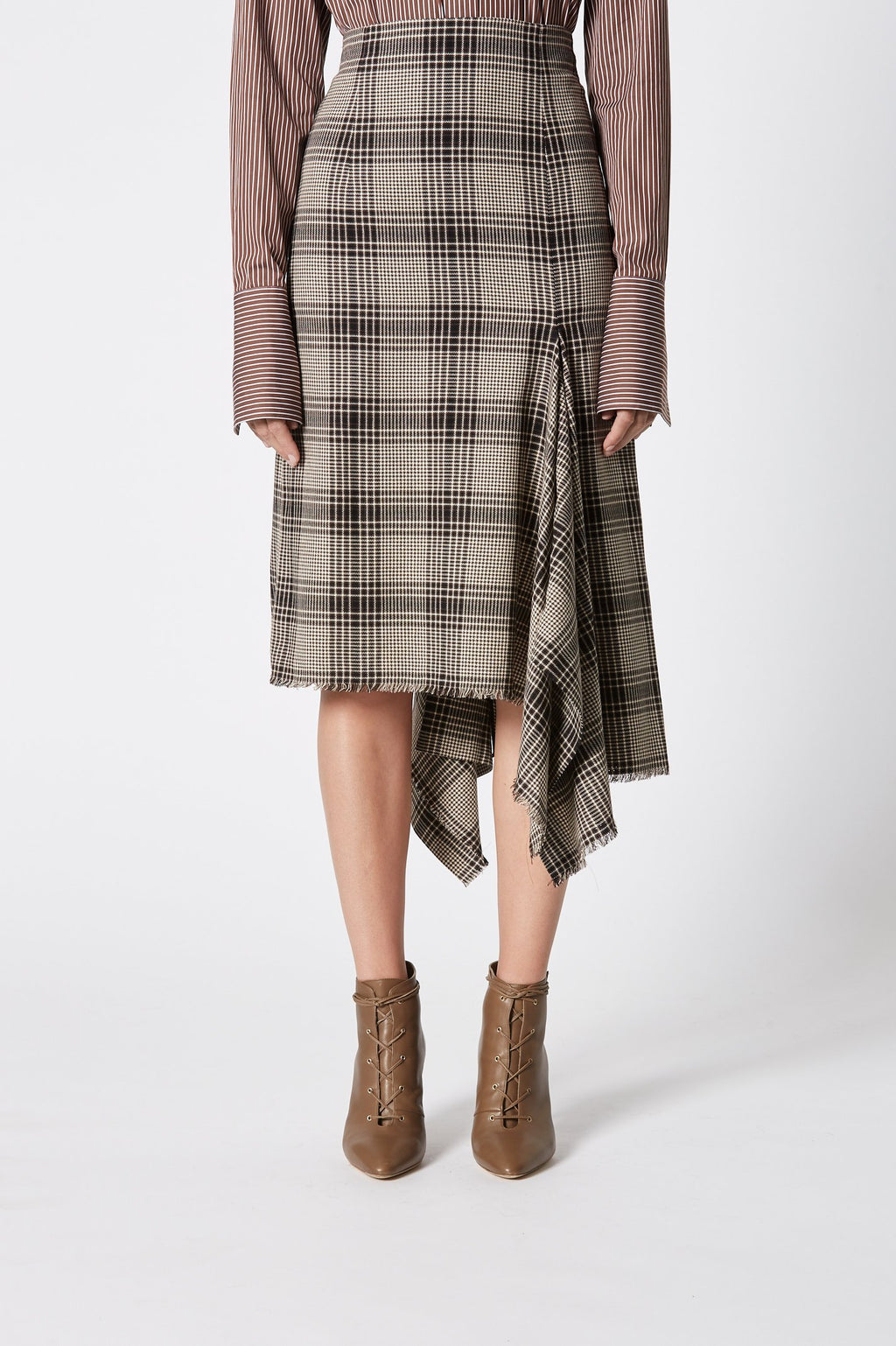 PLAID DRAPED HEM SKIRT
