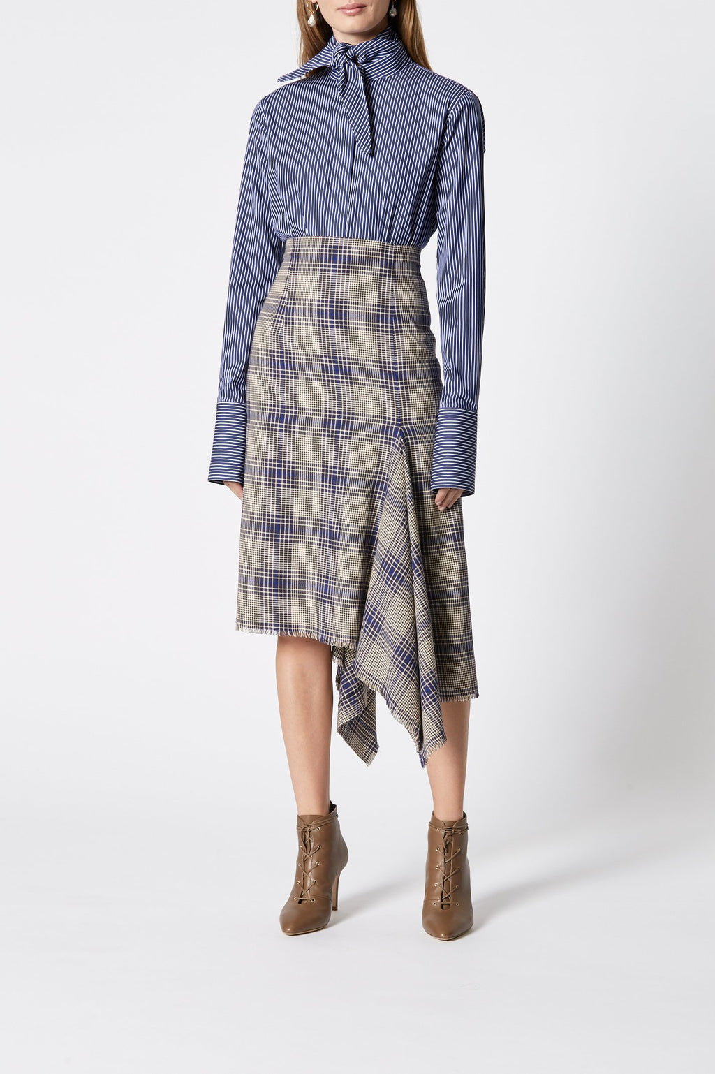 PLAID DRAPED HEM SKIRT