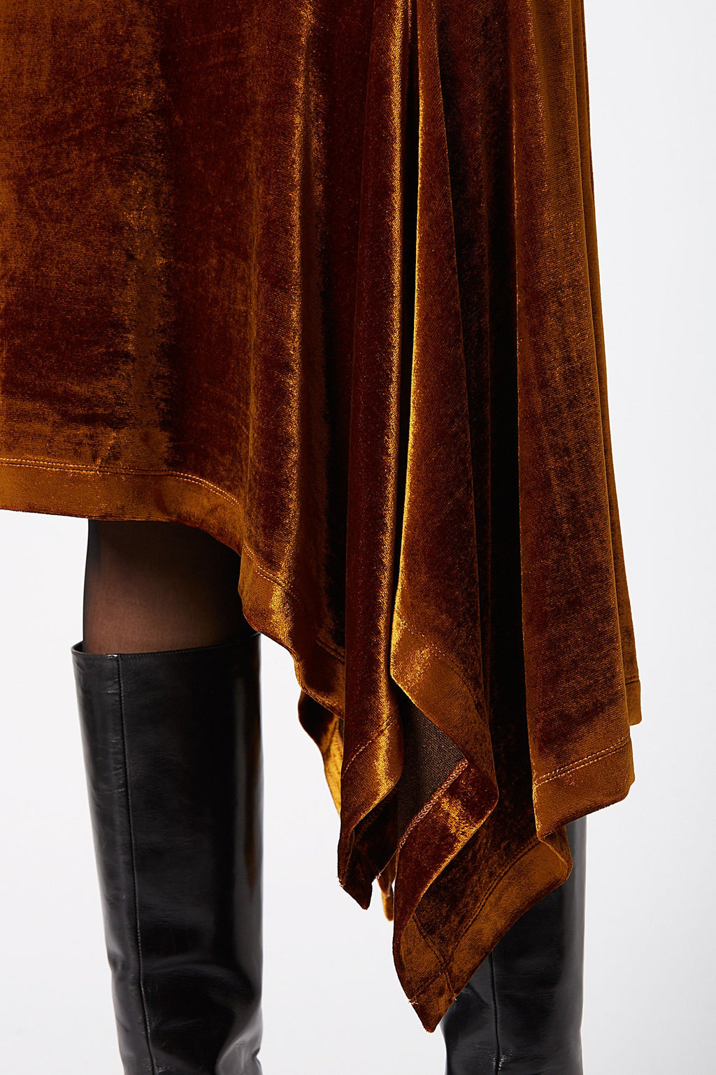 VELOUR DRAPED SKIRT