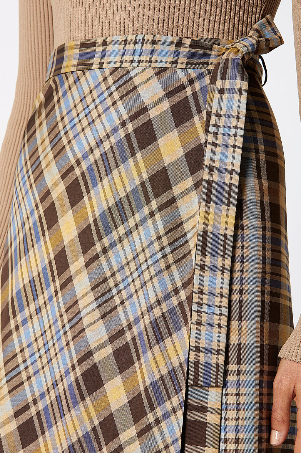 PLAID WRAP SKIRT