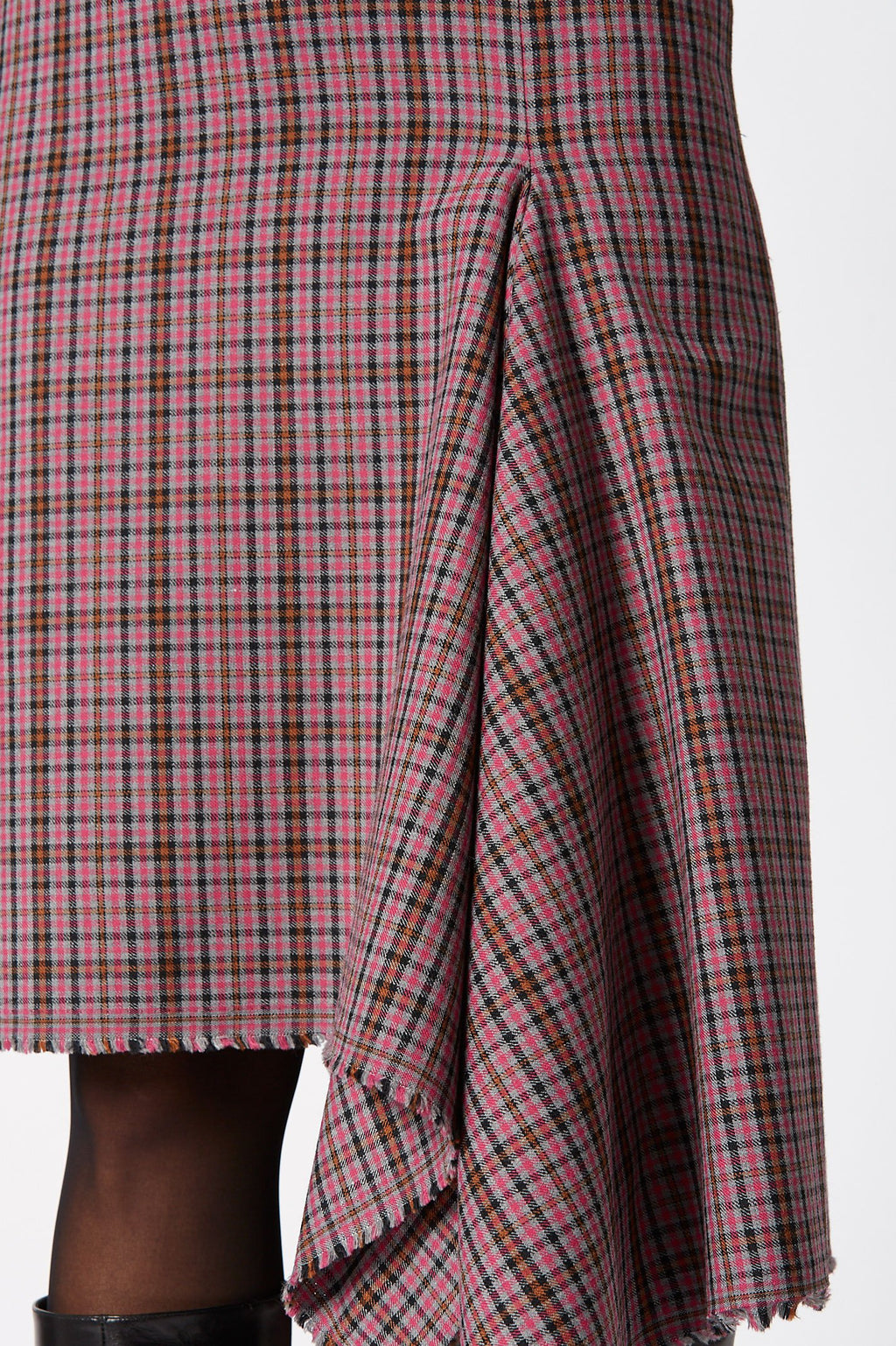 PLAID DRAPE HEM SKIRT B