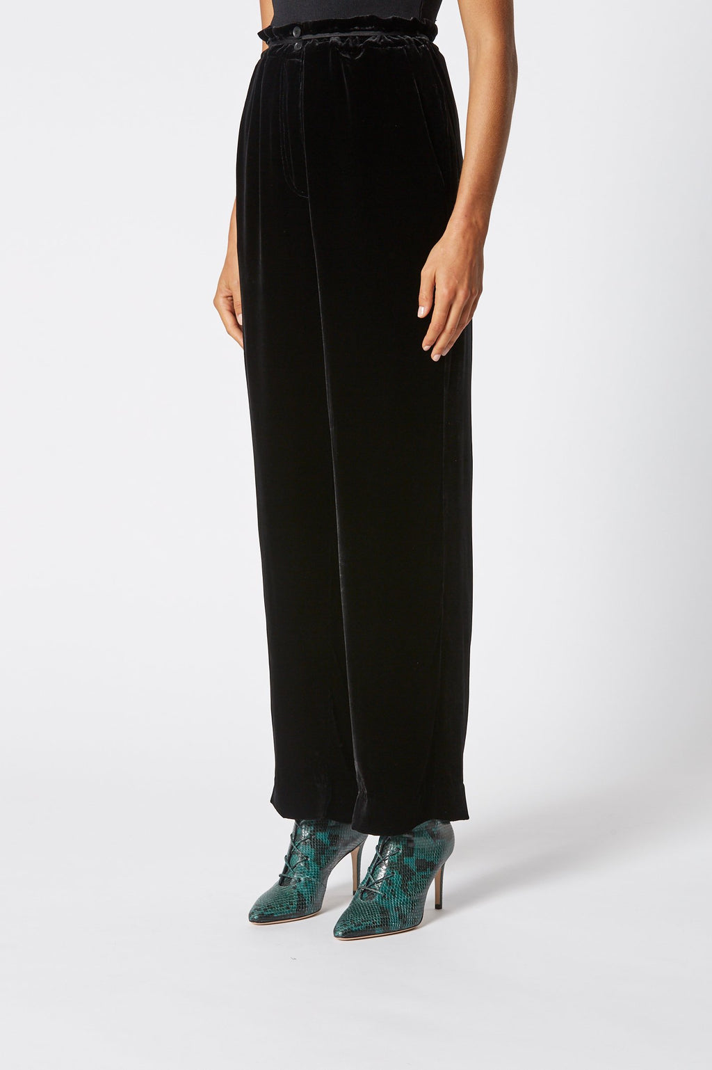 VELVET TROUSER