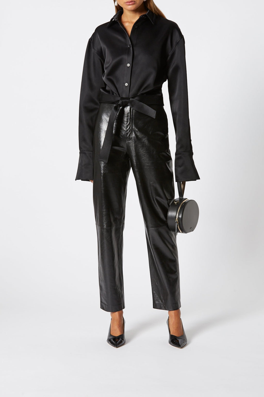 PATENT LEATHER TROUSER
