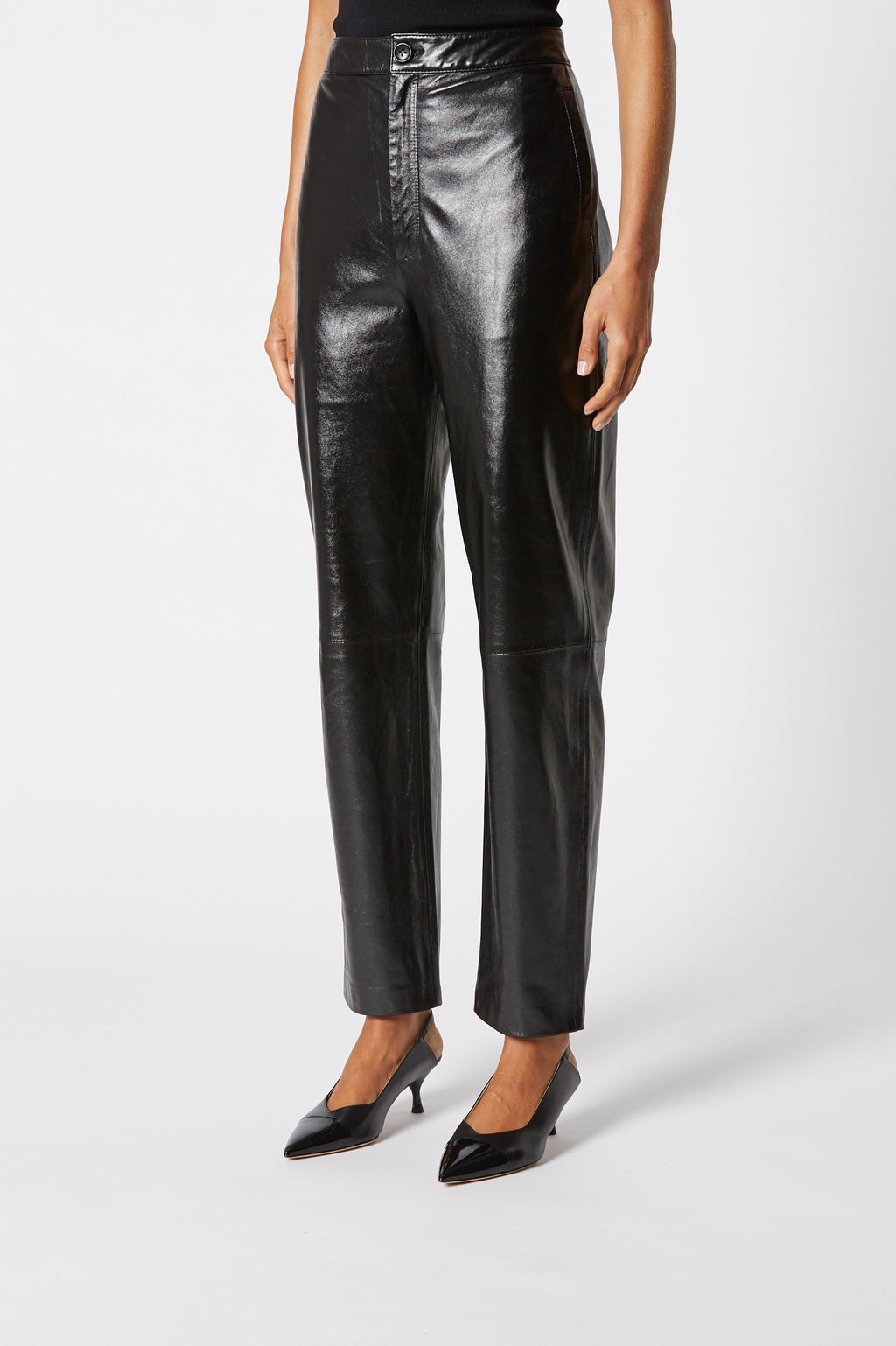 PATENT LEATHER TROUSER