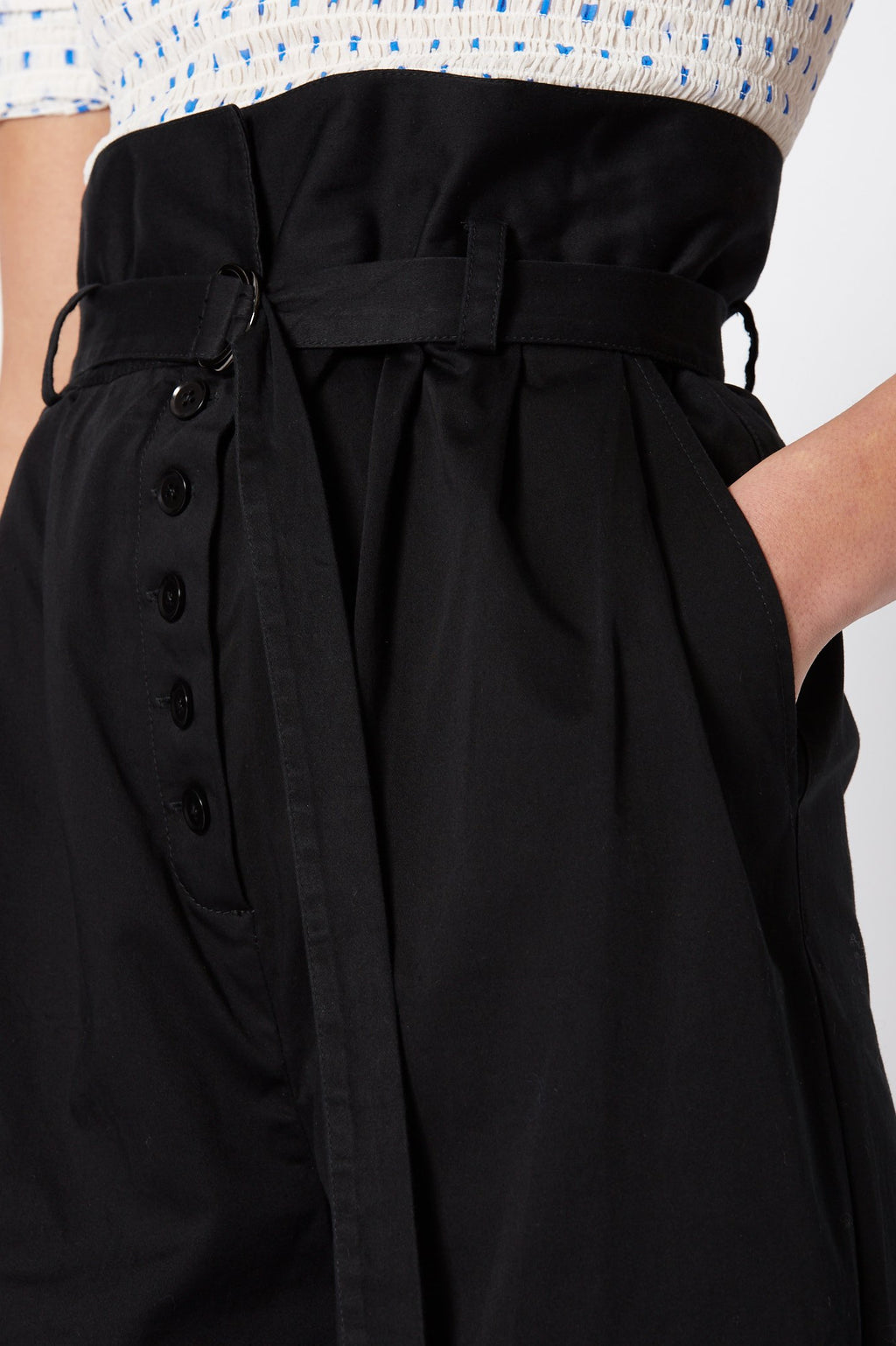 PLEAT TROUSER