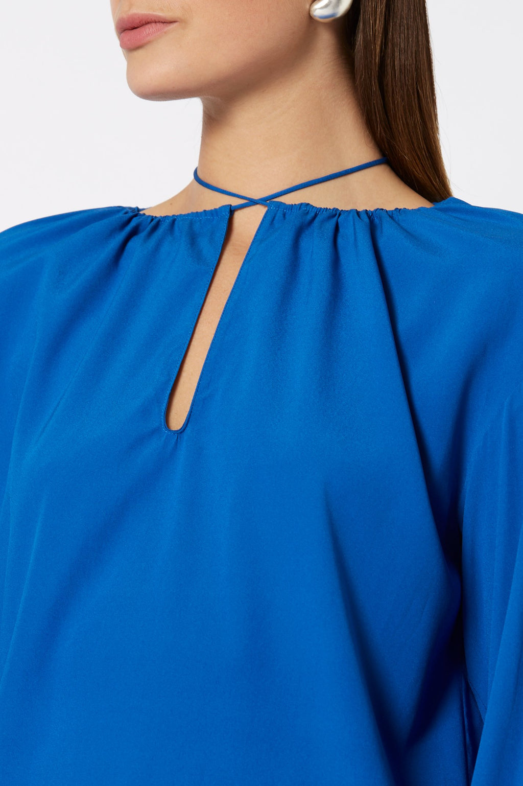 SILK GATHER NECK BLOUSE