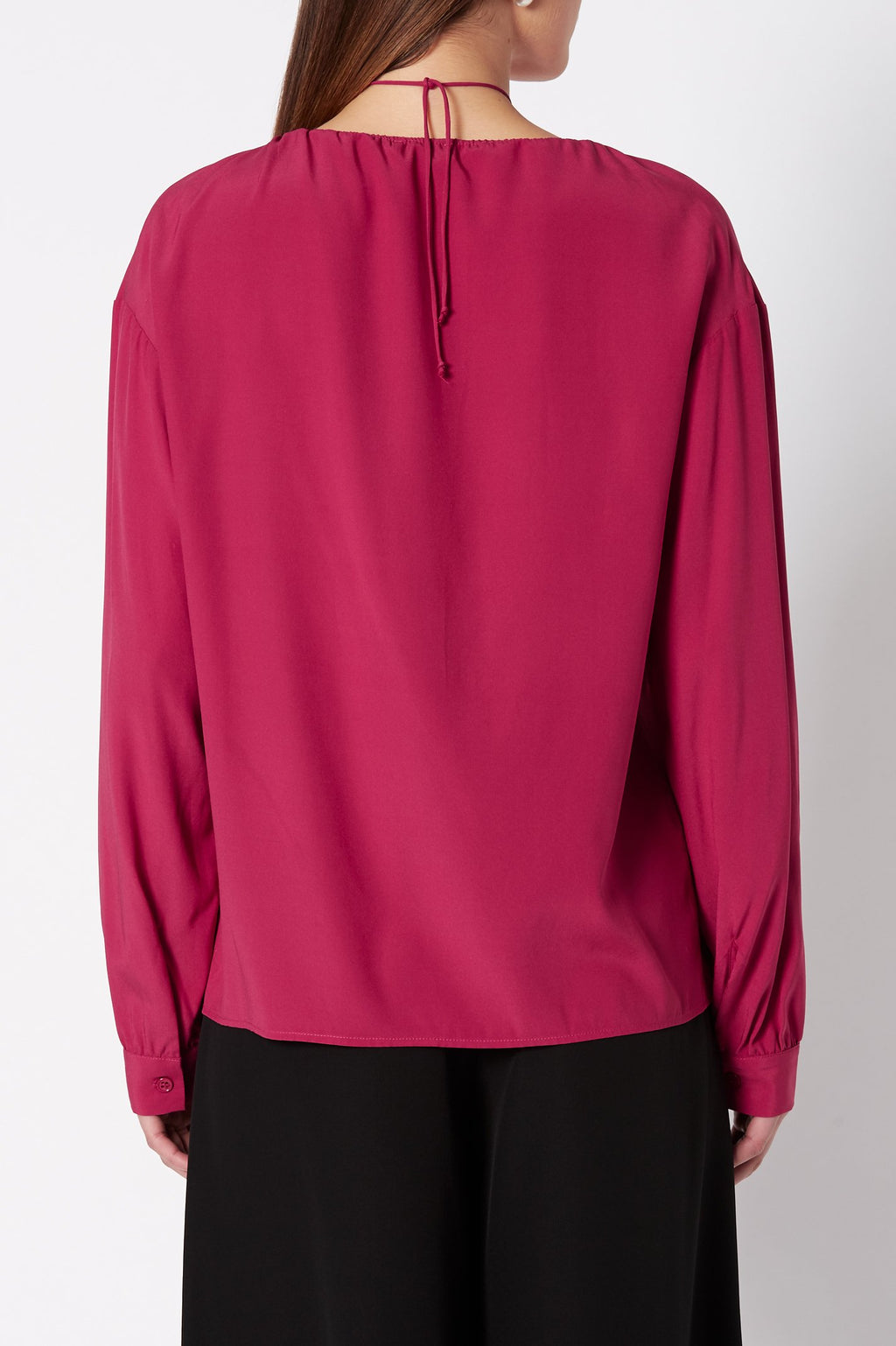 SILK GATHER NECK BLOUSE