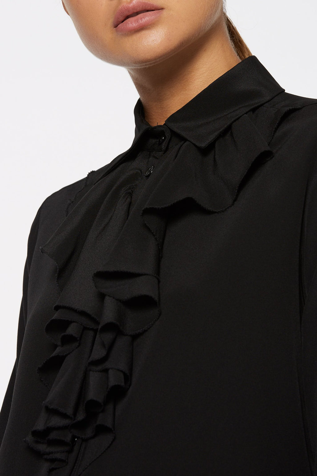 CDC RUFFLE BLOUSE