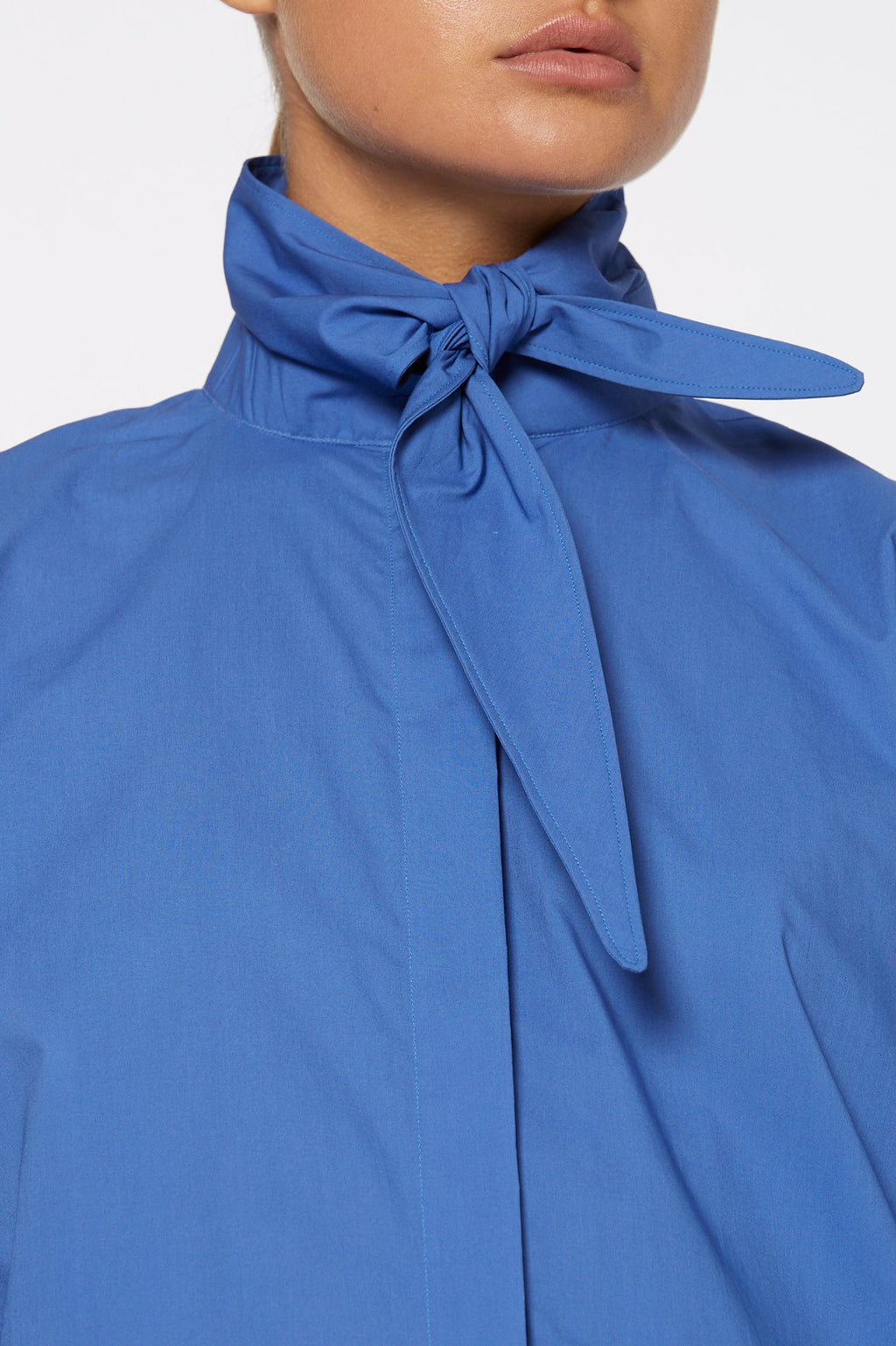 TAILORED CRAVAT SHIRT