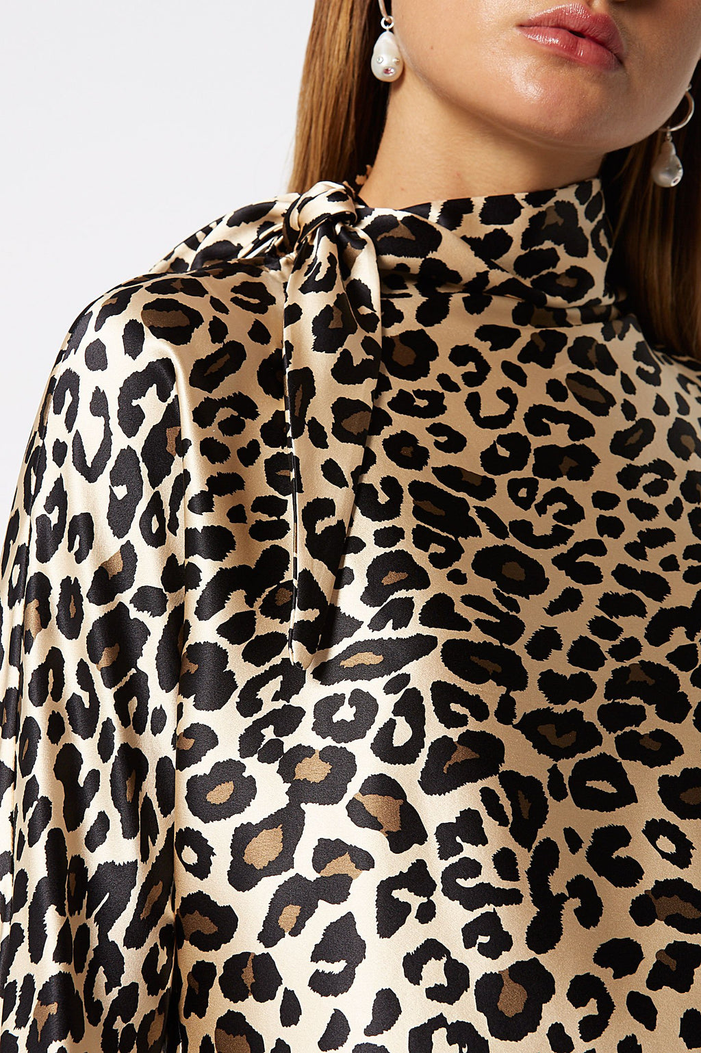 ANIMAL PRINT BLOUSE