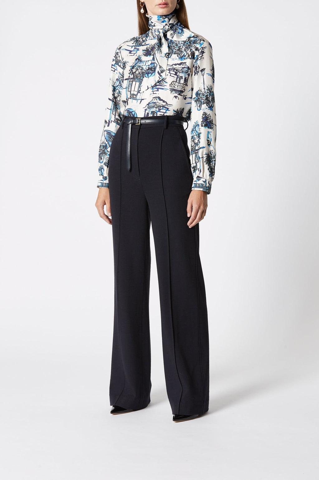 SILK SOUVENIR PRINT BLOUSE