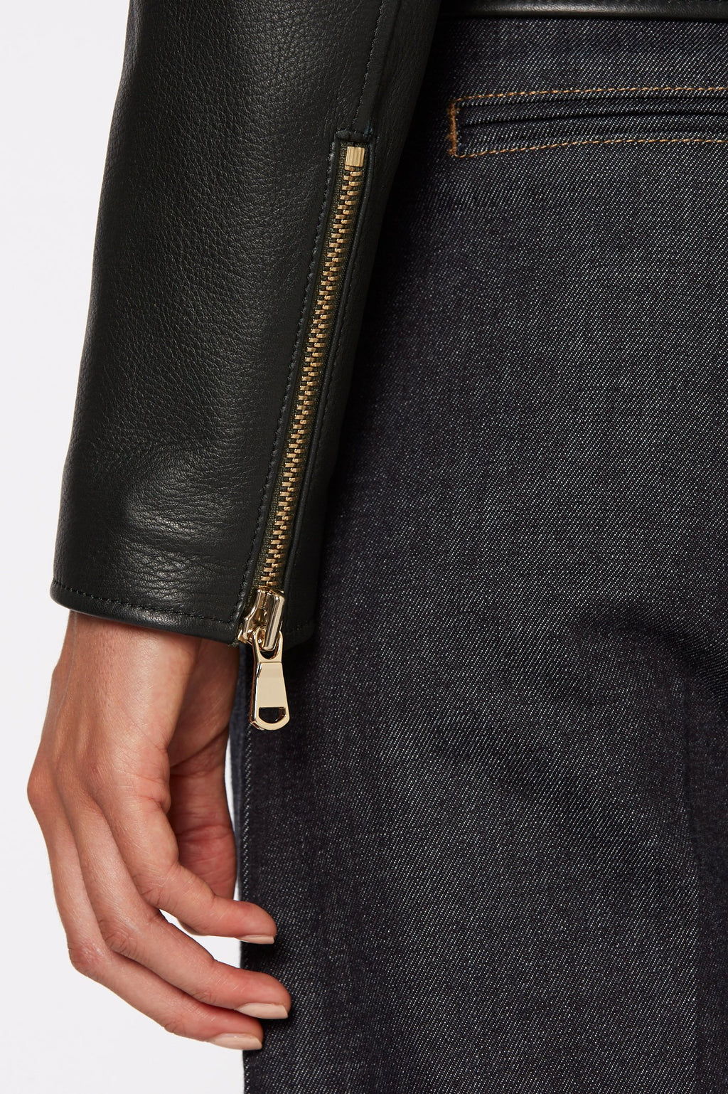 LEATHER BIKER