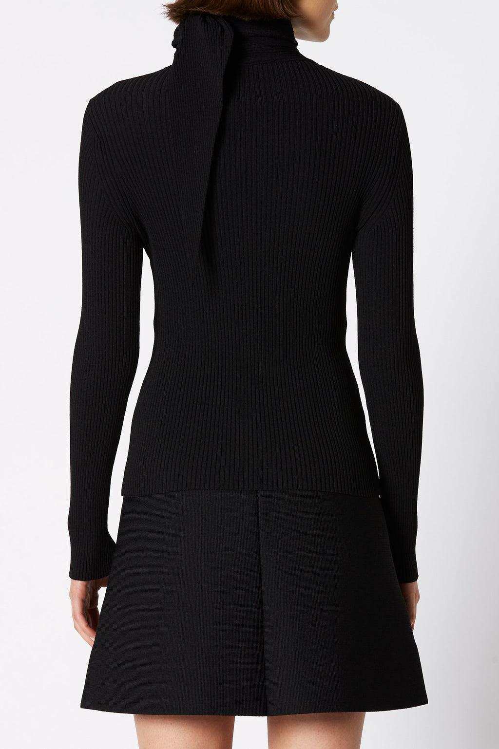 CREPE KNIT CRAVAT SWEATER