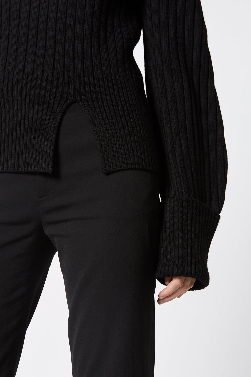 MERINO RIB SWEATER 7