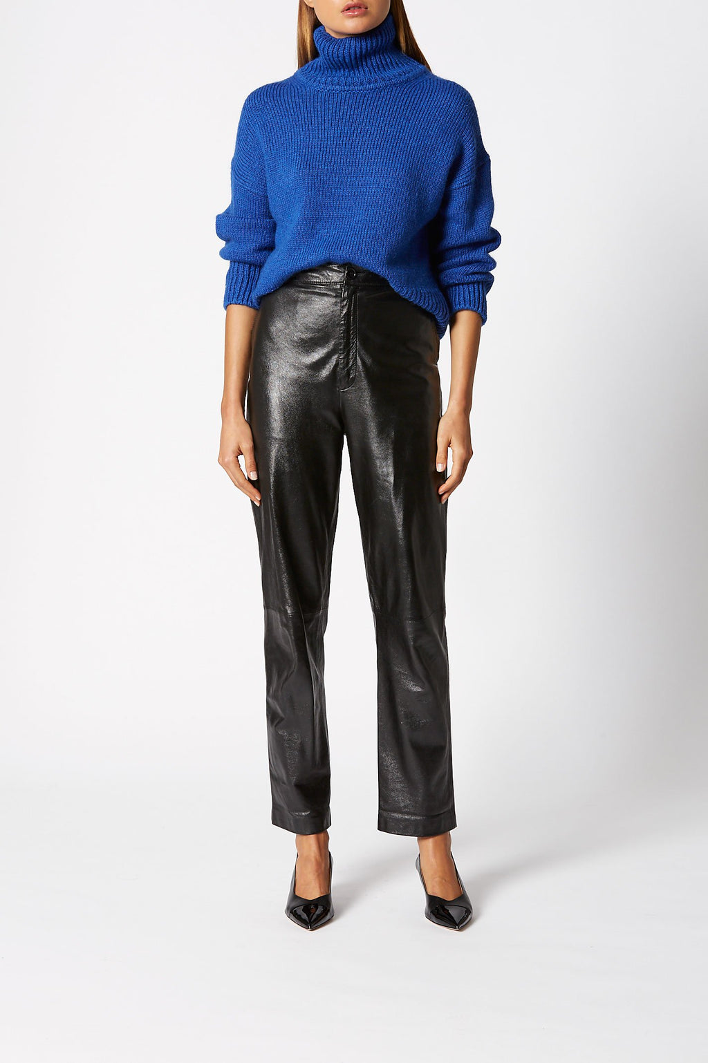 TURTLENECK SWEATER 3