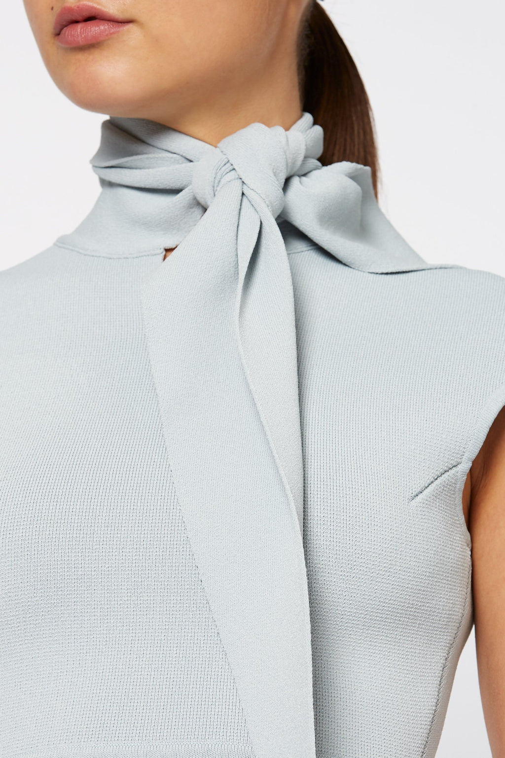 CREPE KNIT CRAVAT DRESS