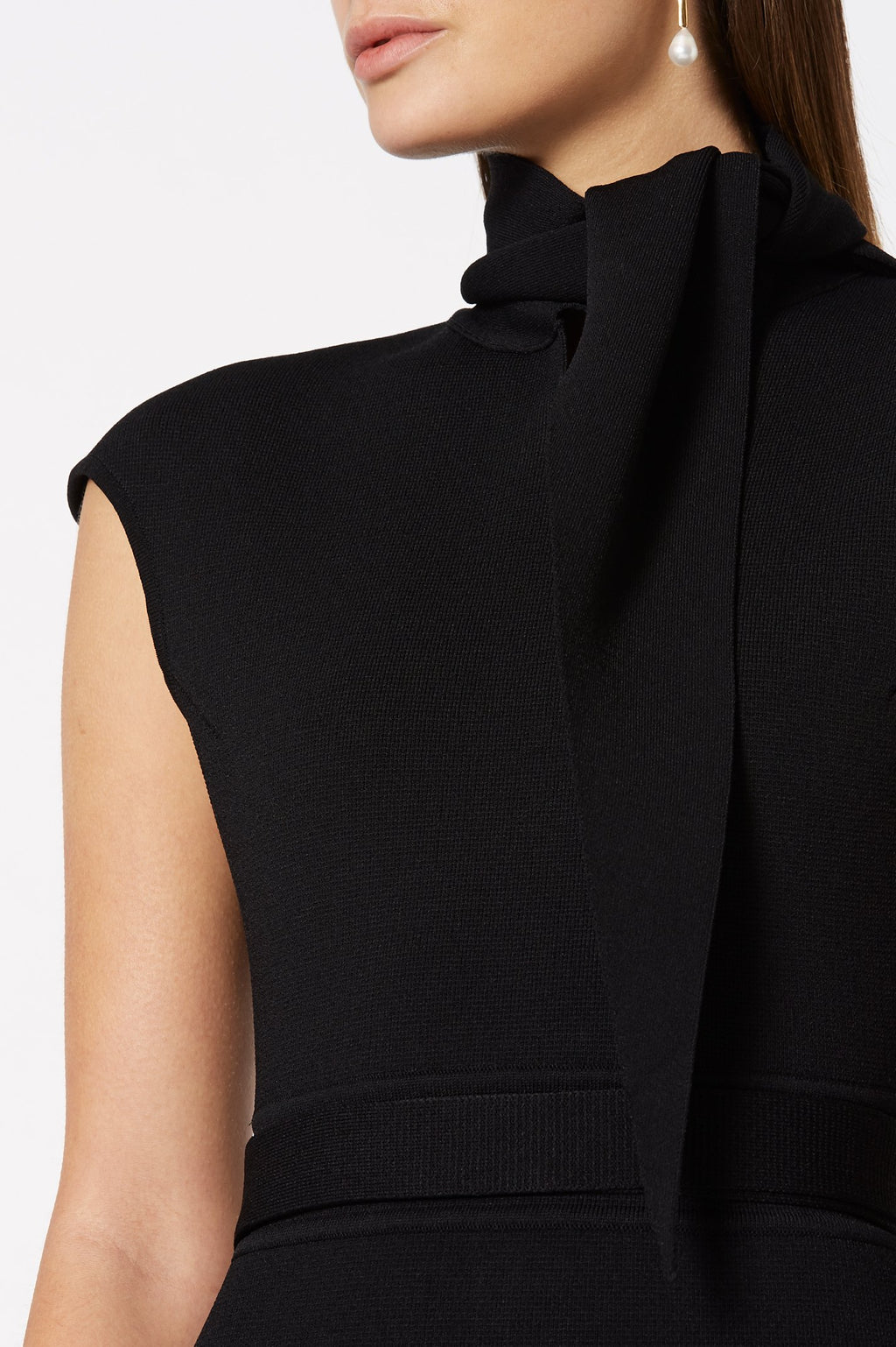 CREPE KNIT CRAVAT DRESS