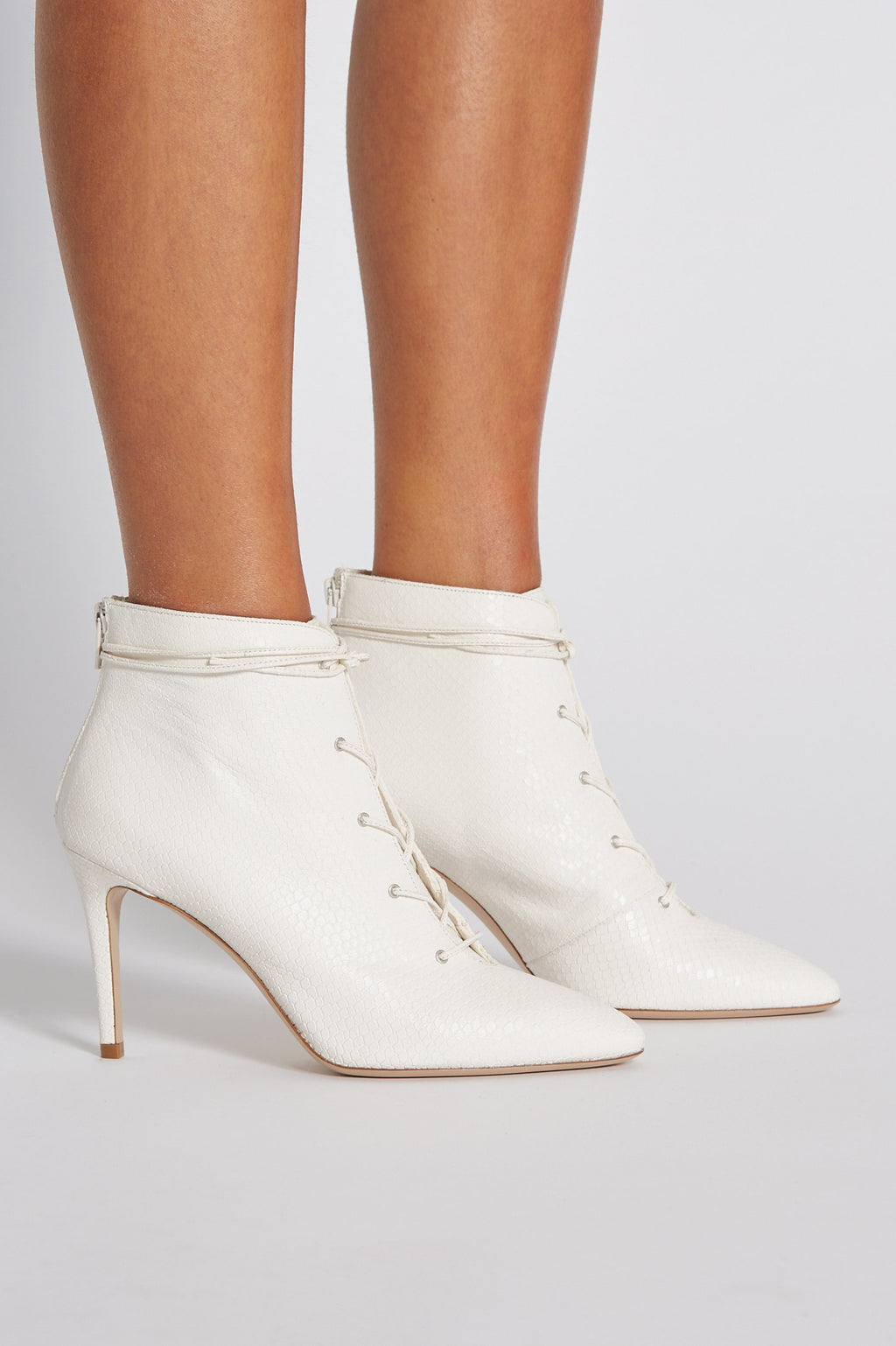 LACE-UP ANKLE BOOT 8.5
