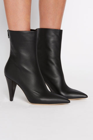 LEATHER ANKLE BOOT 9
