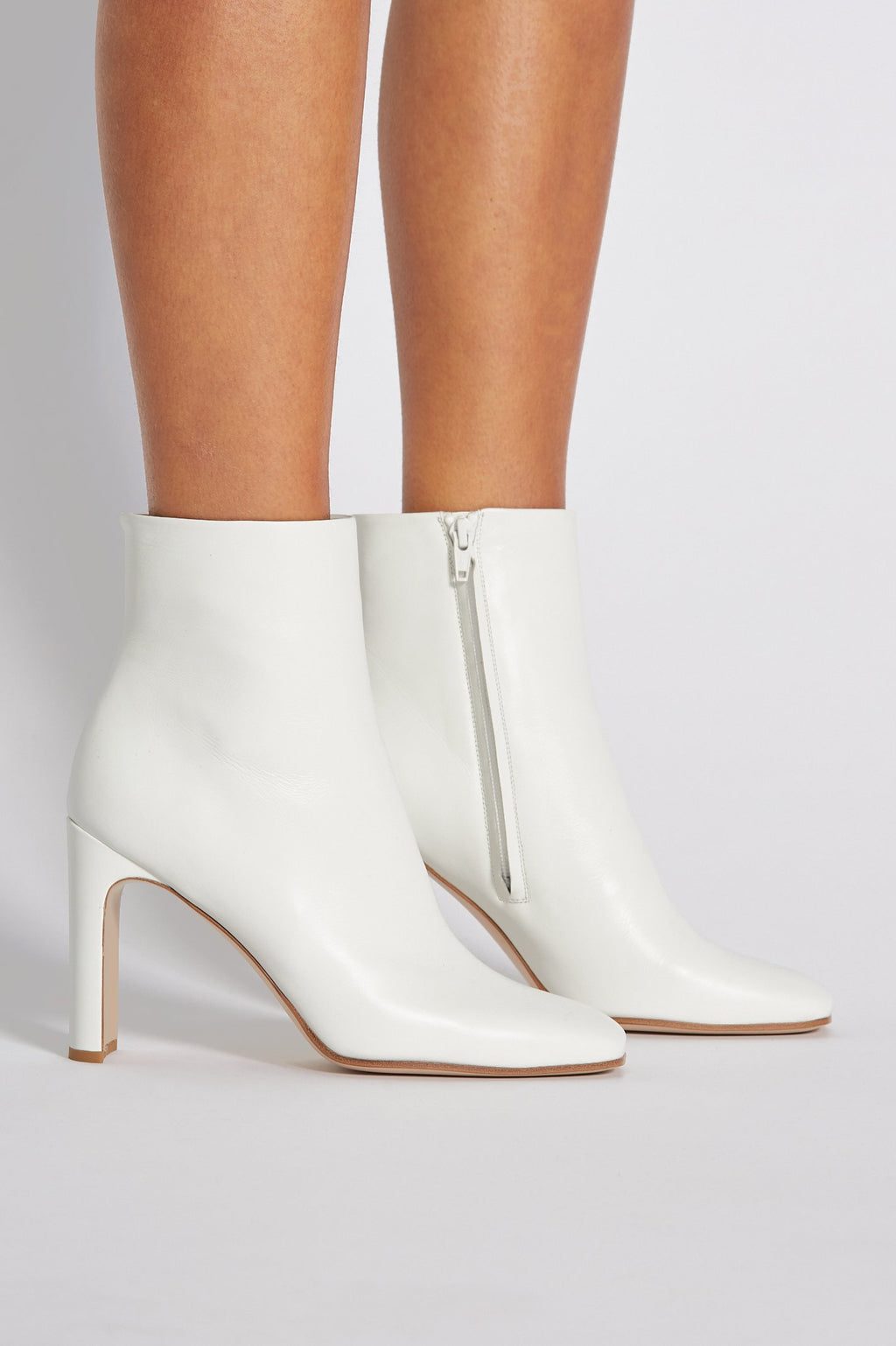 SQUARE TOE ANKLE BOOT 9.5